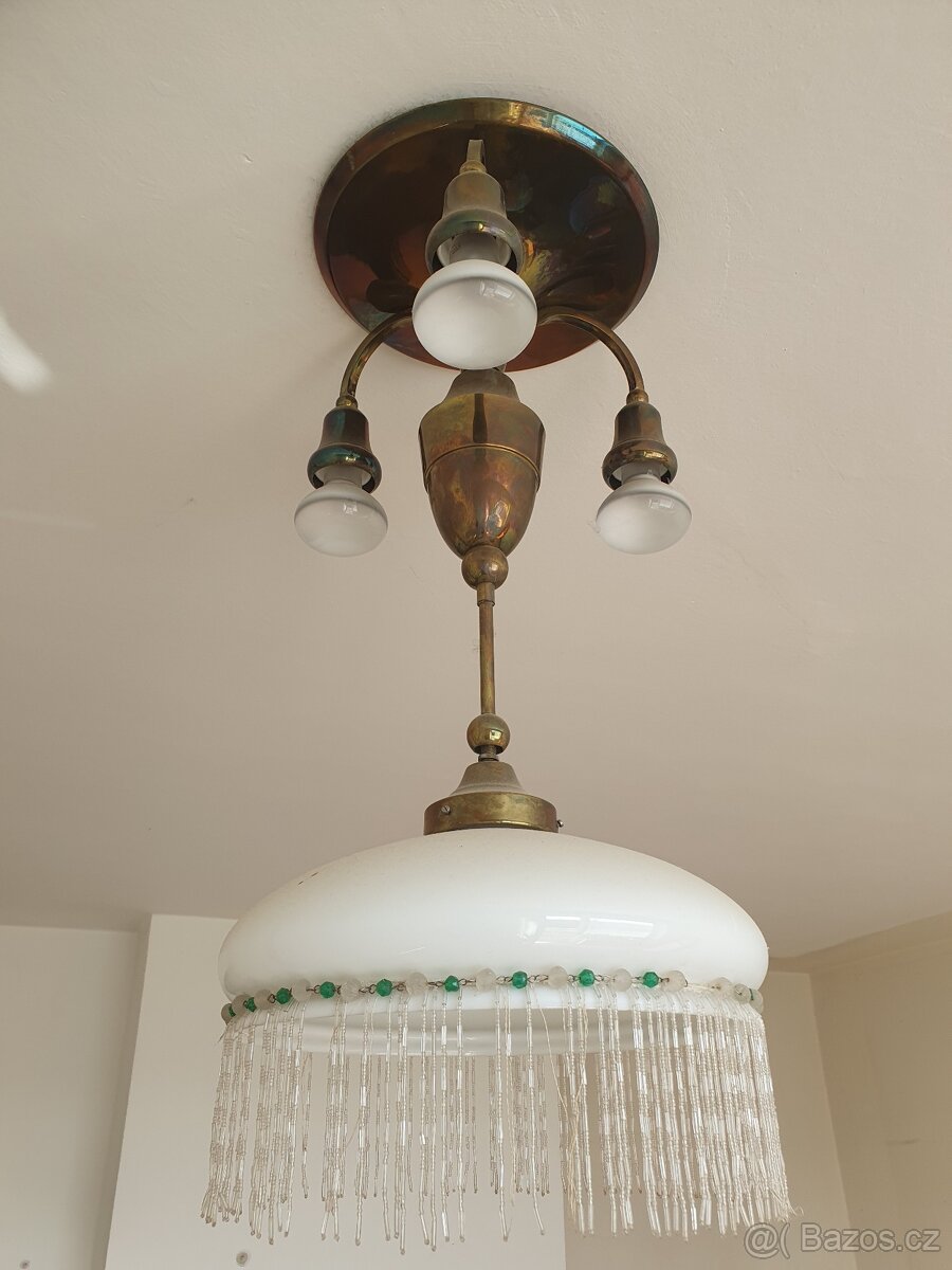 Lustr v secesním stylu