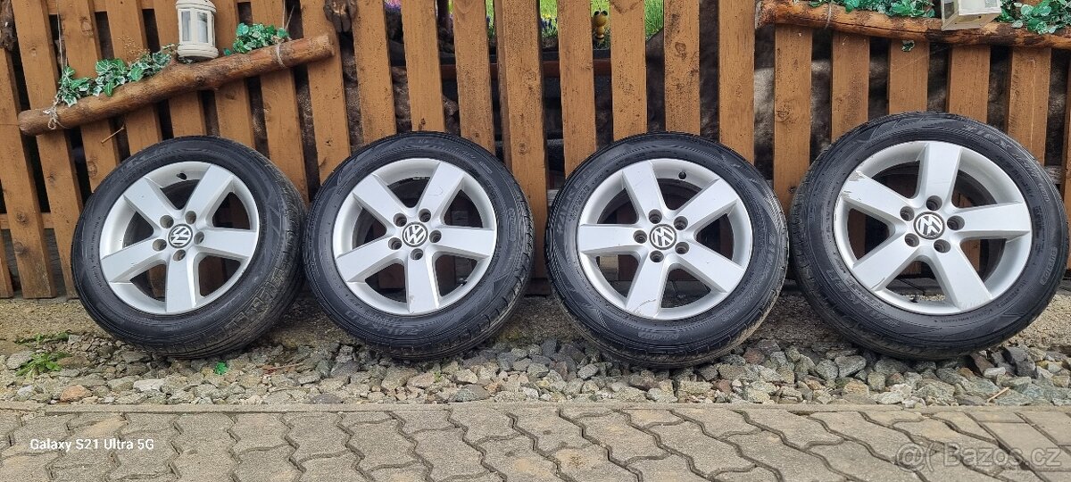 Alu kola 5x112 205/55 R16 Letní pneumatiky