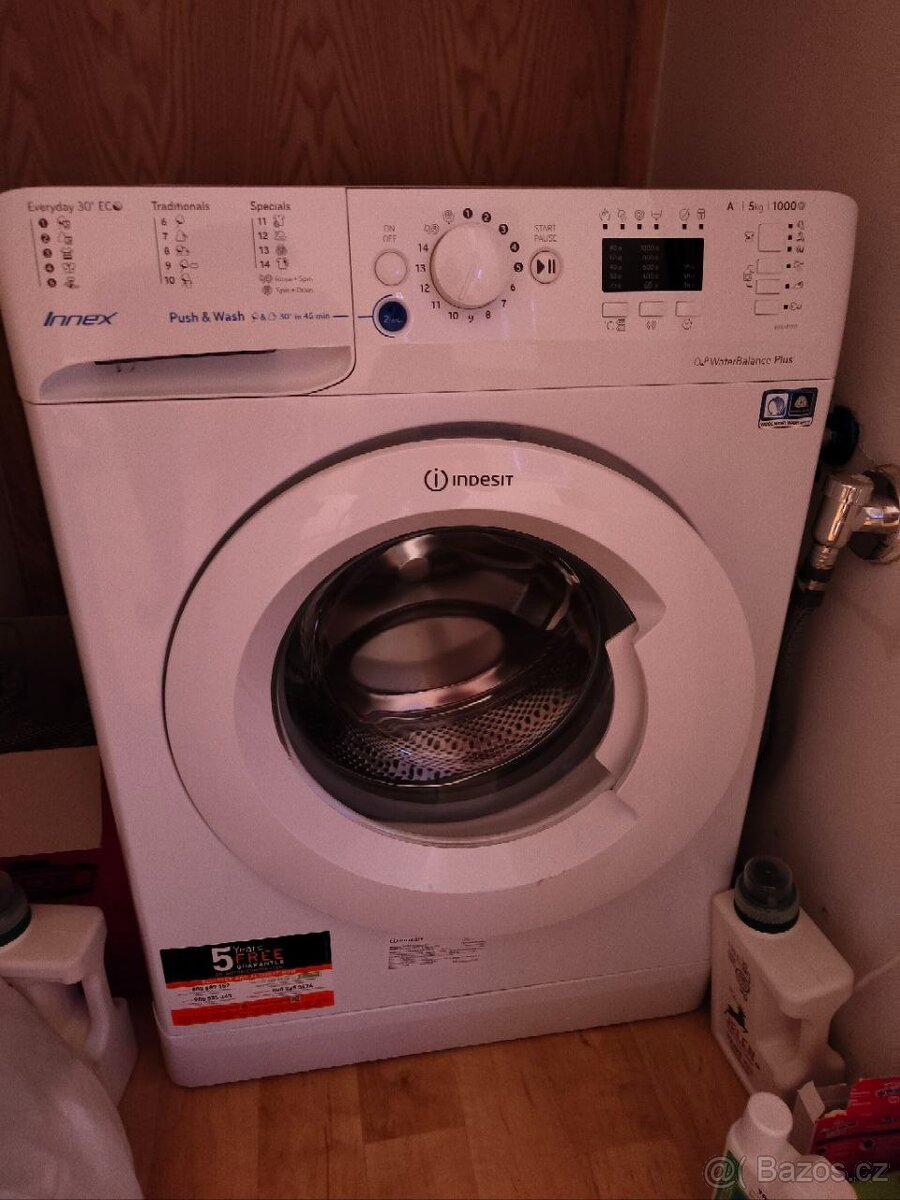 Prodám pračku indesit na 5kg prádla