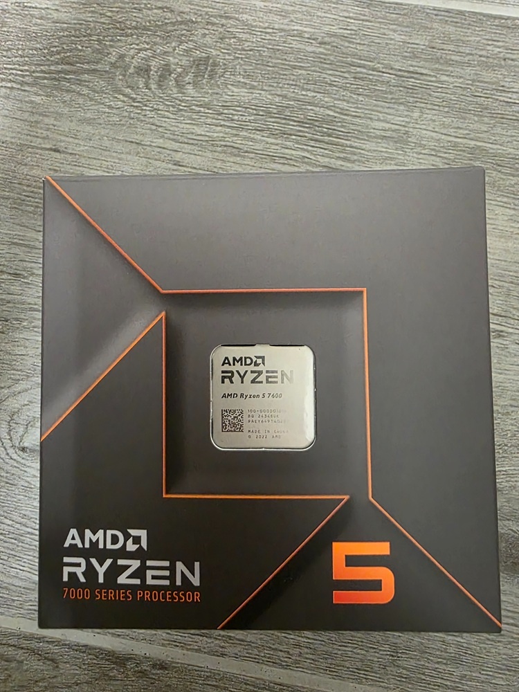 AMD Ryzen 5 7600 - rezervovano