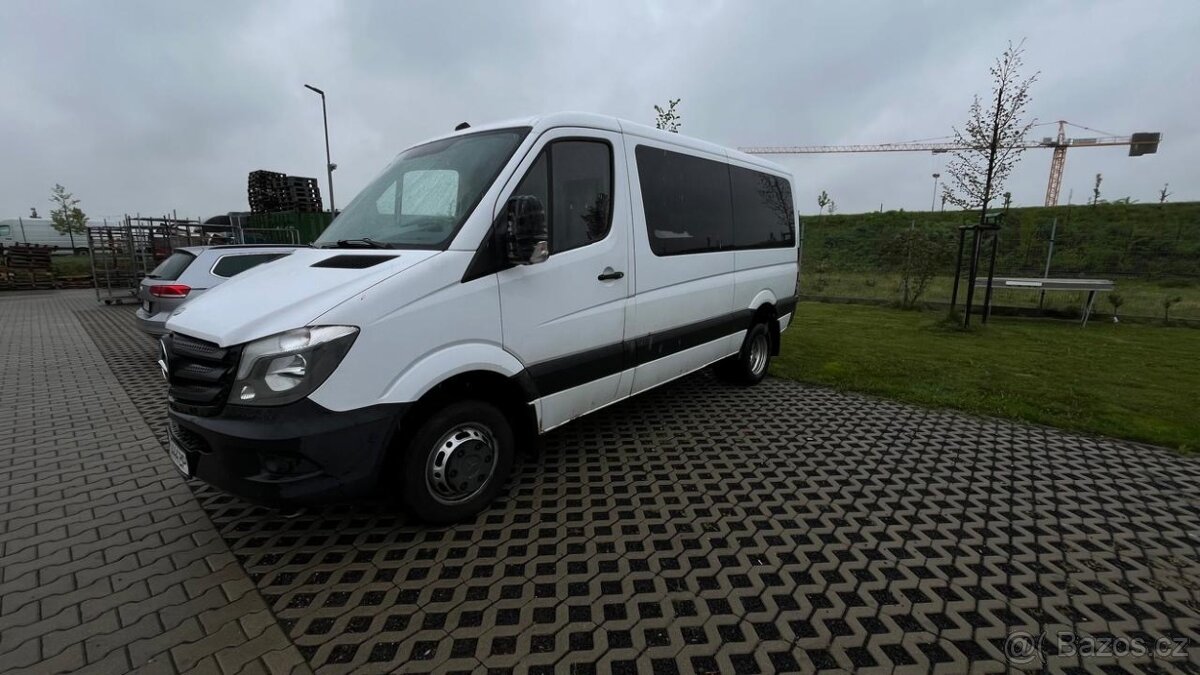 Mercedes Benz Sprinter 513