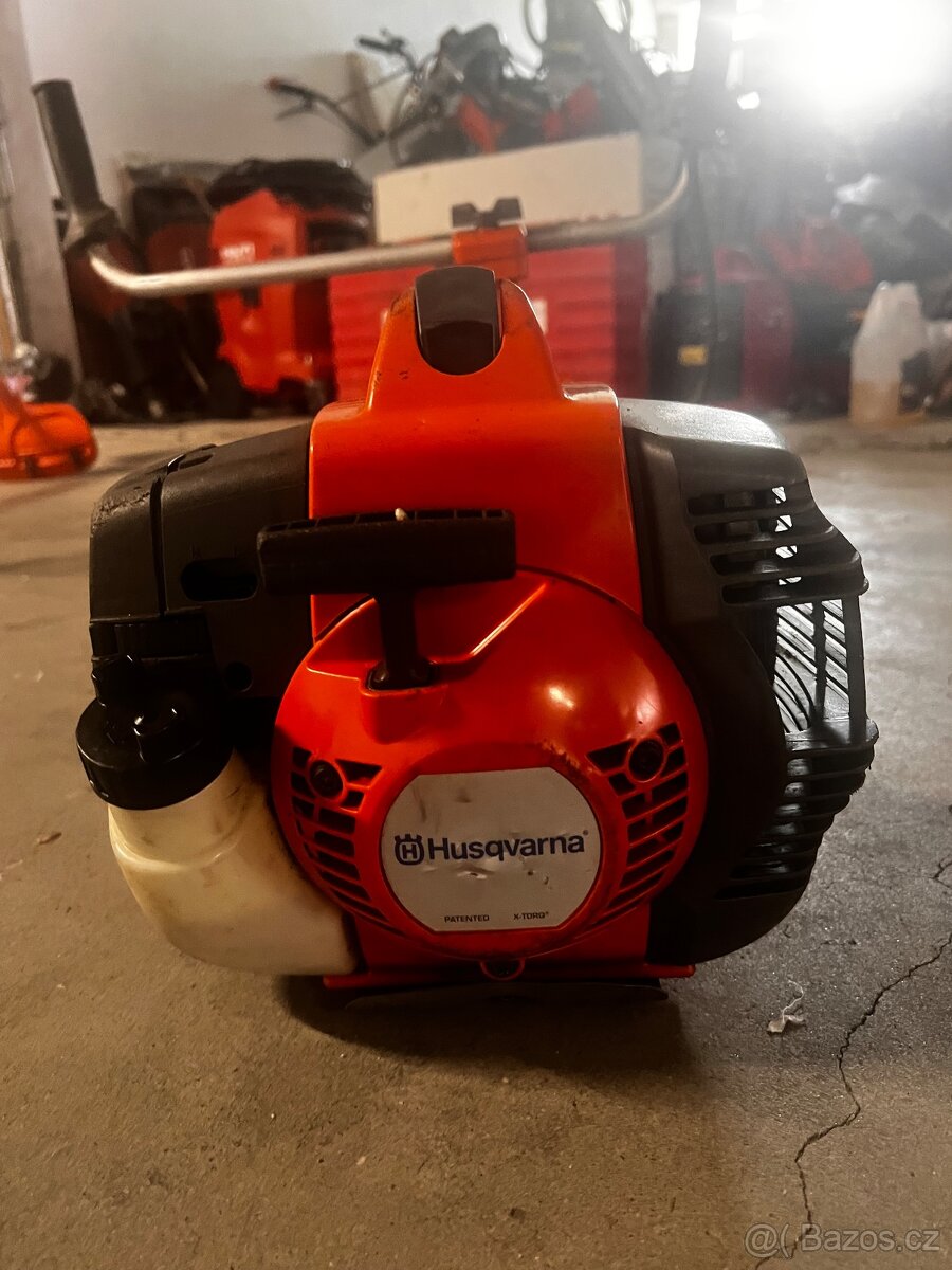 Husqvarna 535 RX zánovní stav