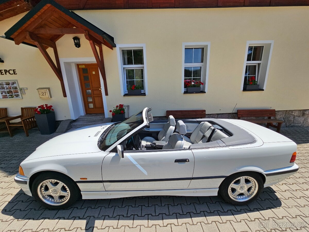 BMW 328i E36 Cabrio originál stav