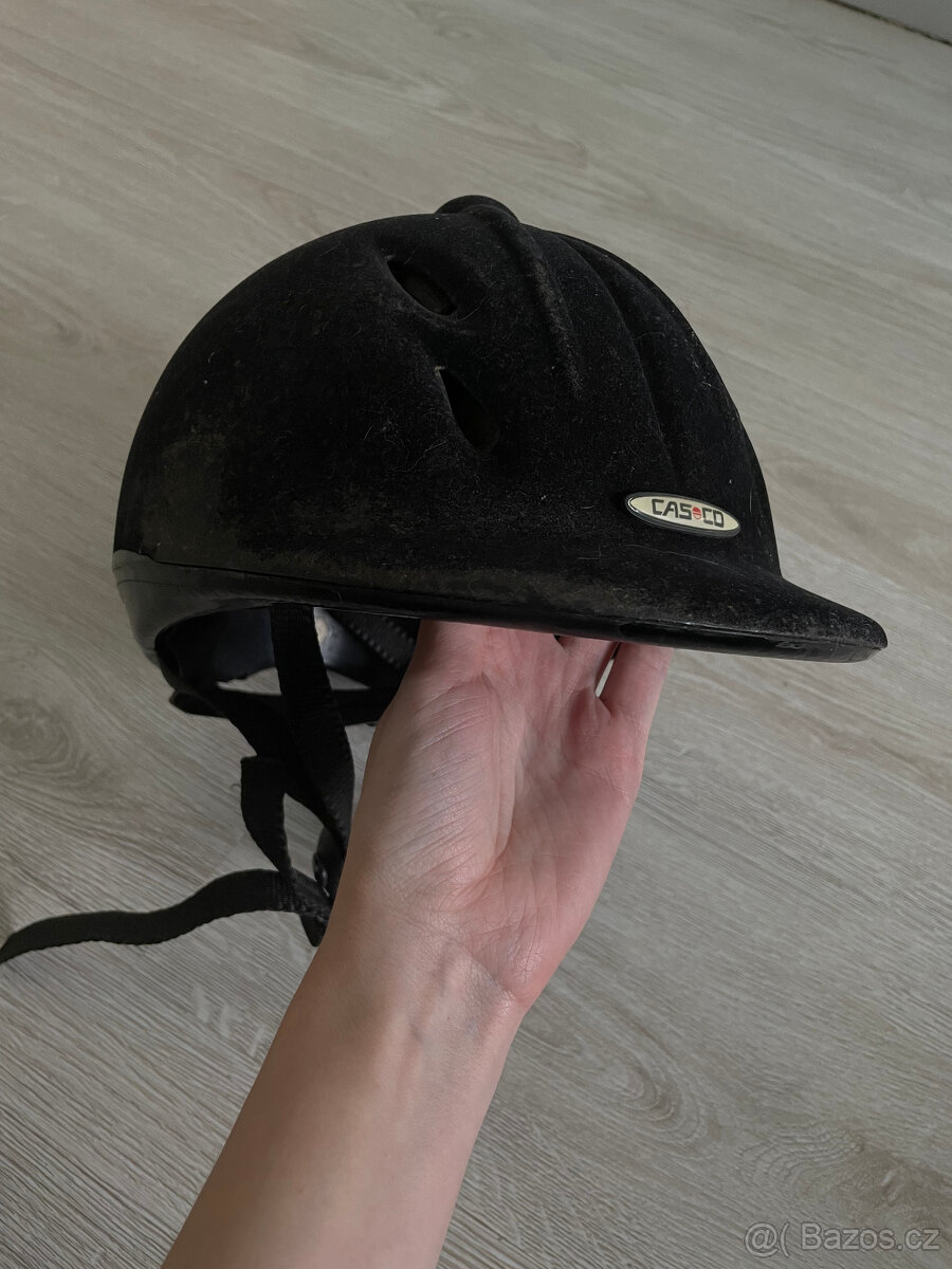 ZAMLUVENO - Jezdecká helma Casco