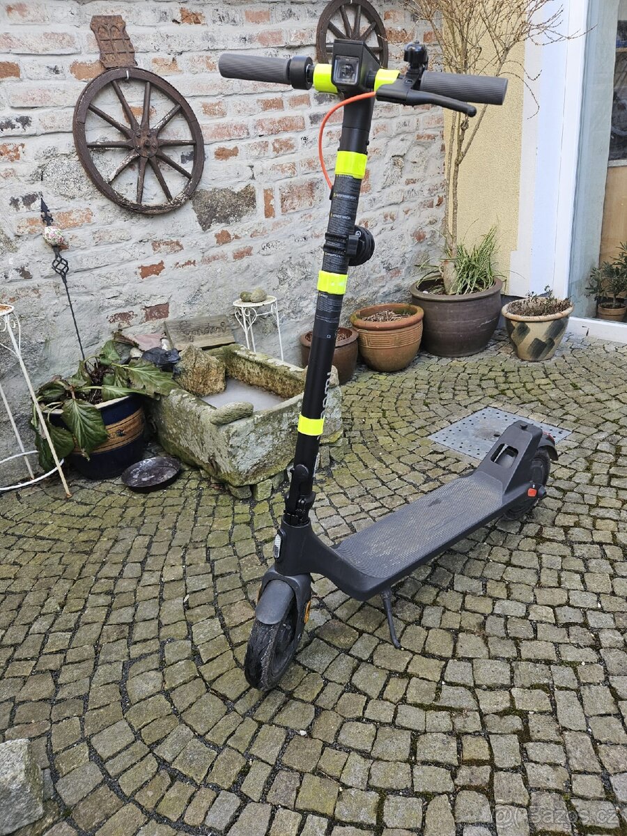 Xiaomi Scooter Light 4 2nd Gen
