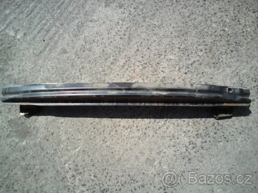 Vw Passat 3C B6 kombi výztuha zad. nárazníku
