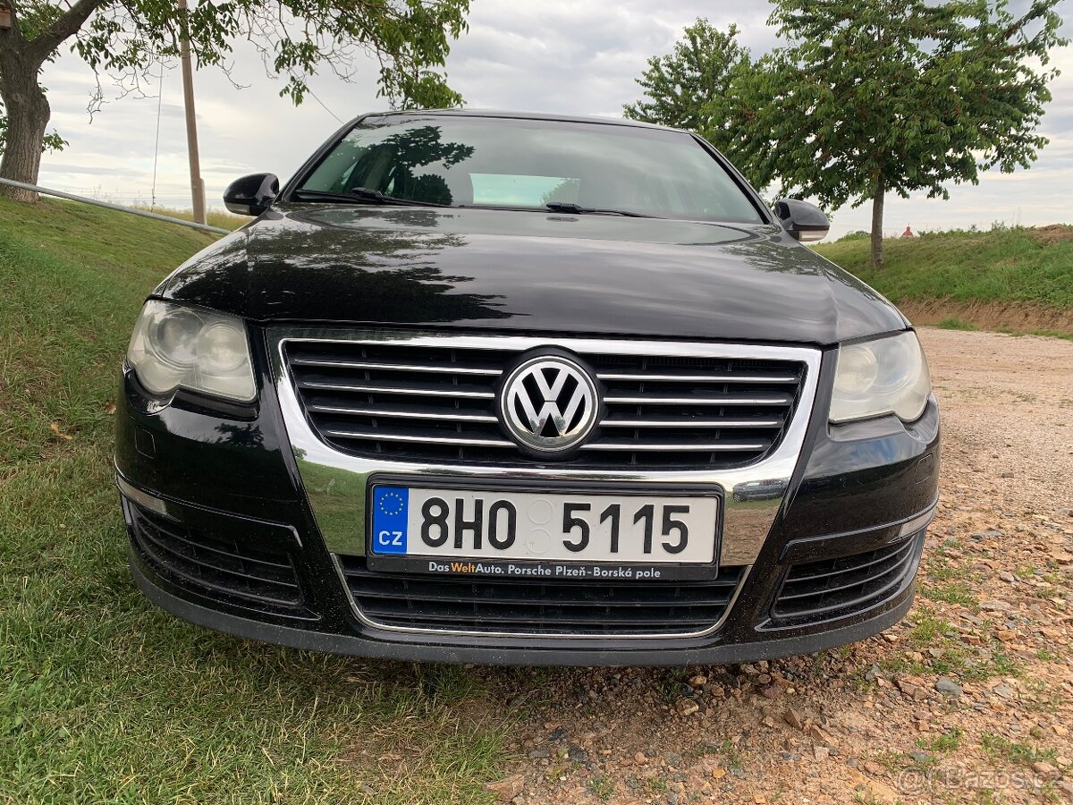 VW Passat 2,0tdi sedan