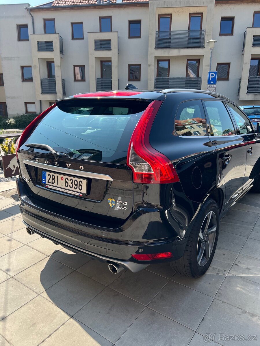 Prodám Volvo xc60 R - design, r. v 2016 najeto 270 tis.