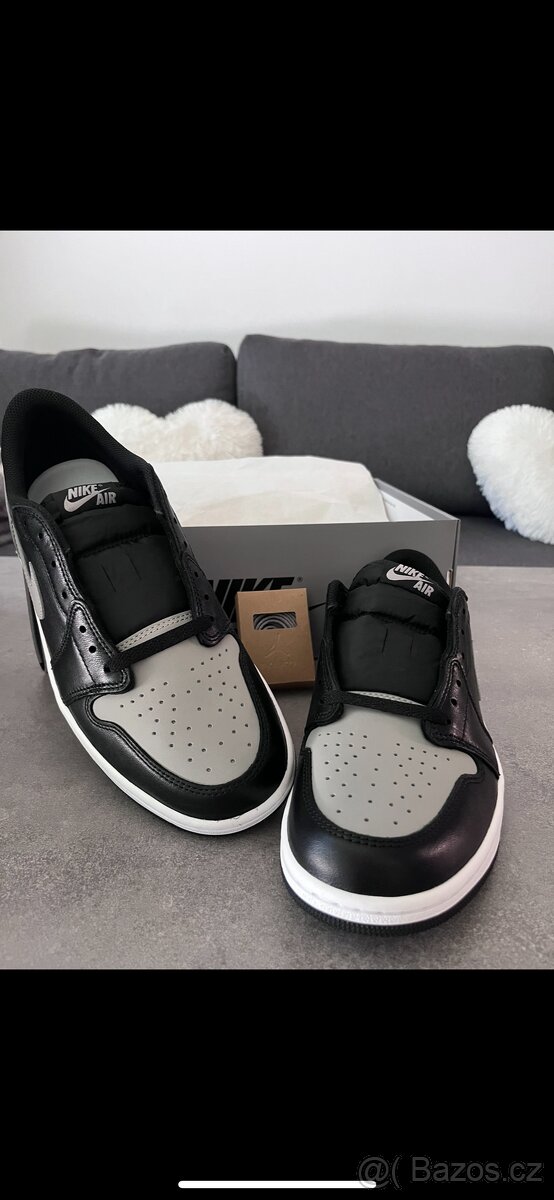 AIR JORDAN ONE LOW OG SHADOW
