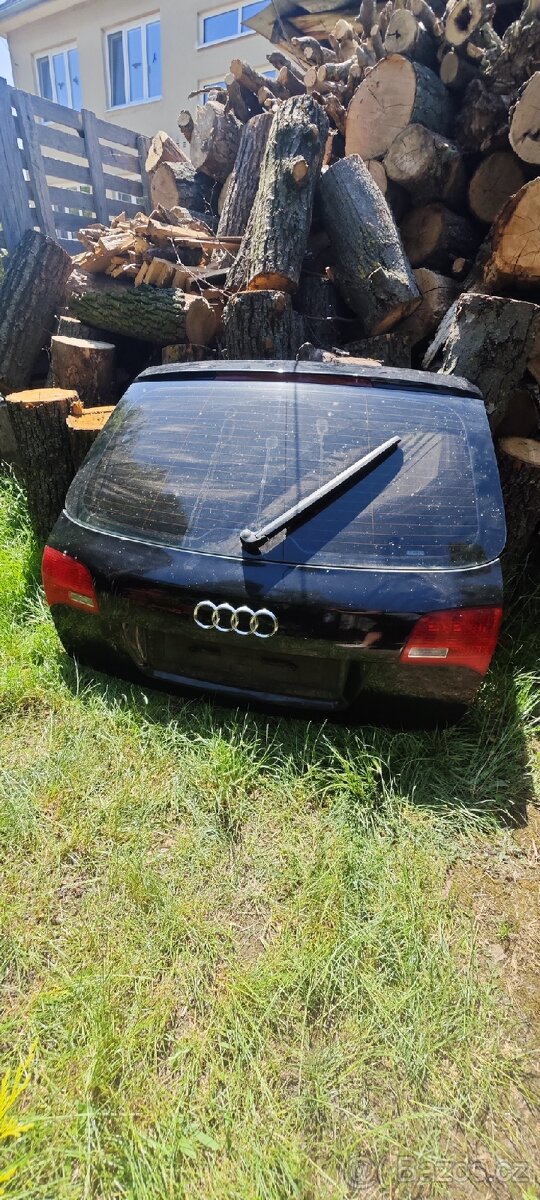 Páté dveře kufru Audi A6 C6 4F
