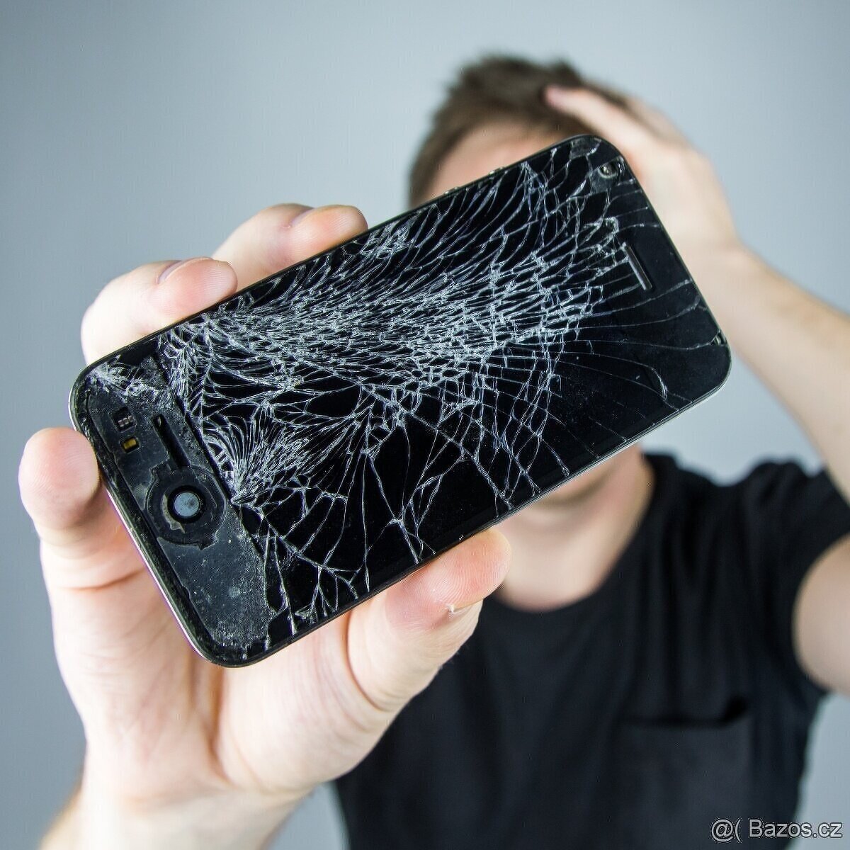 Profi oprava rozbitého skla displeje telefonů Samsung.
