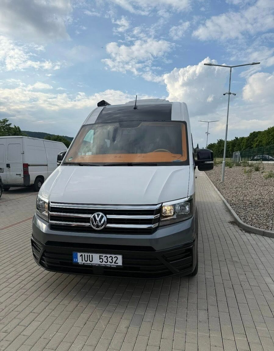 Obytná dodávka Volkswagen Crafter Nová vestavba TOP výbava