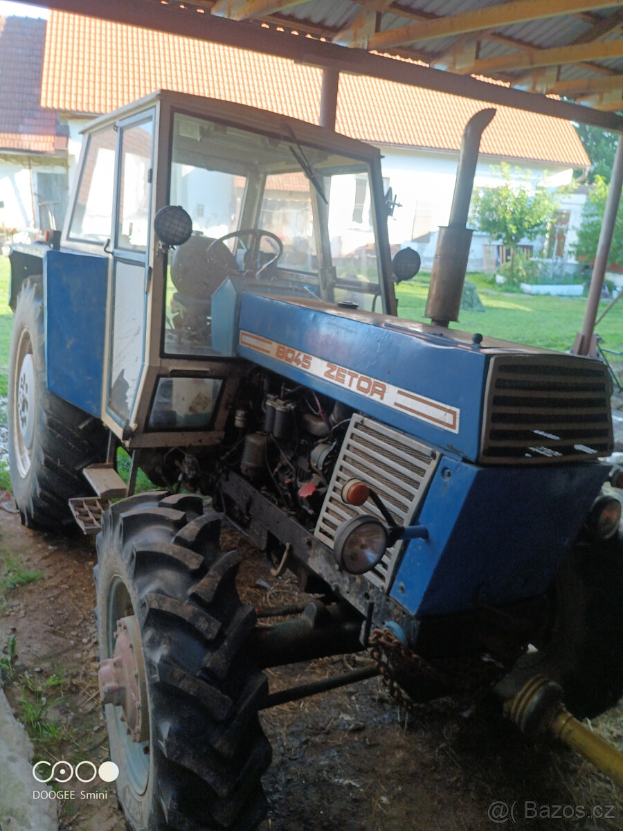 KOUPĚ Humpolecký nakladač ND5-019 na ZETOR Crystal 8045