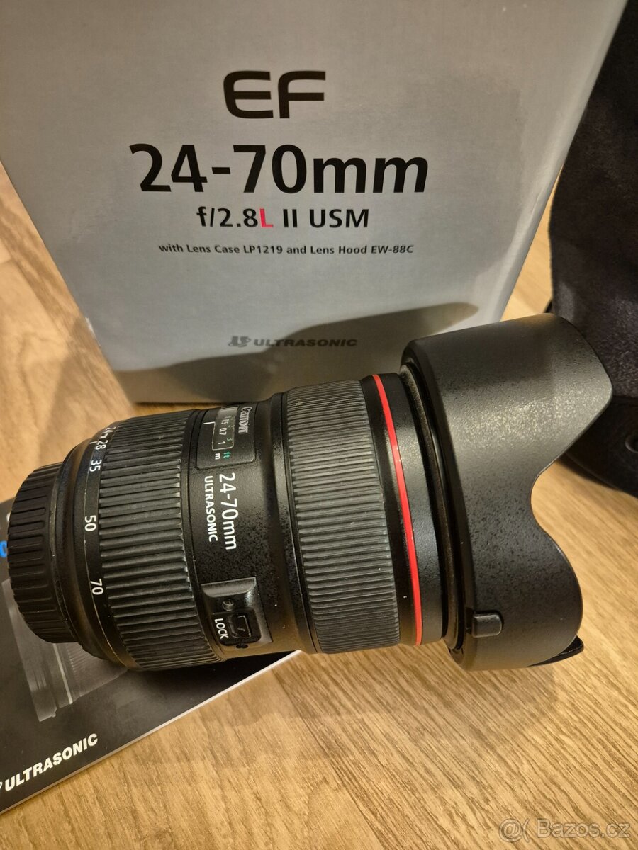 Canon EF 24-70 mm f/2.8L II USM