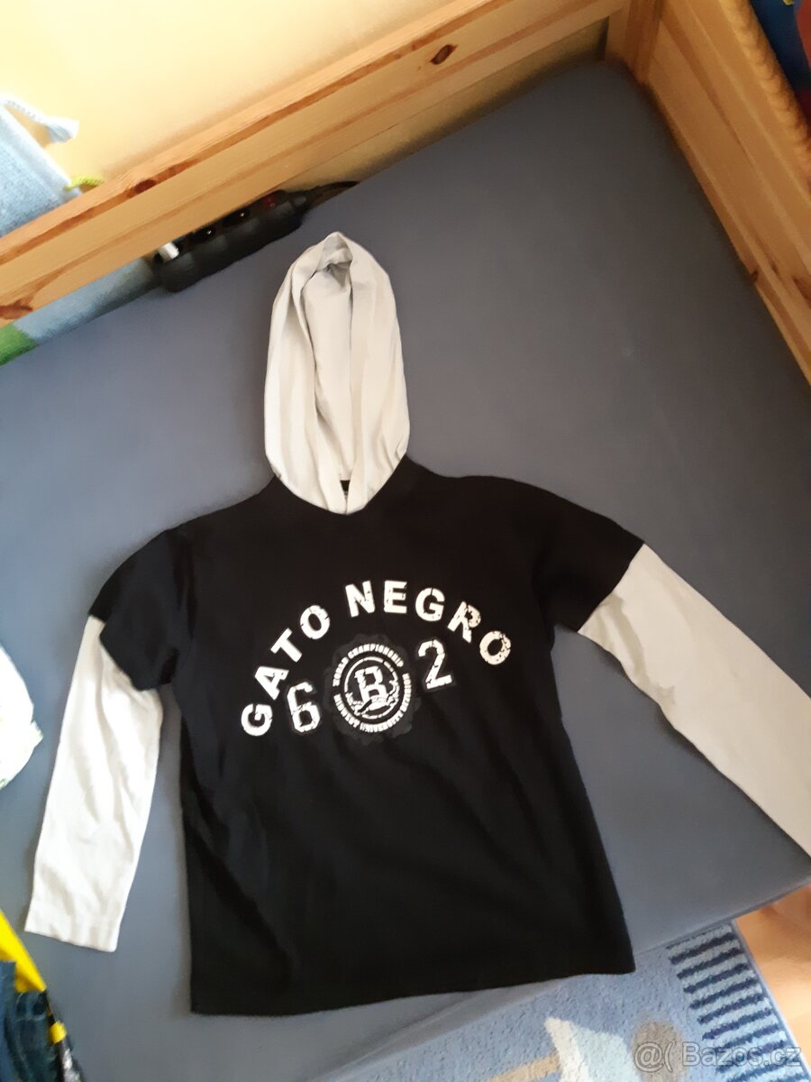 Triko s dlouhým rukávem vel.152