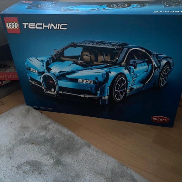 Prodám LEGO Bugatti chiron