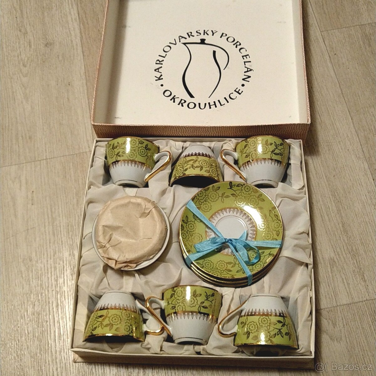 Porcelánový čajový servis Vintage