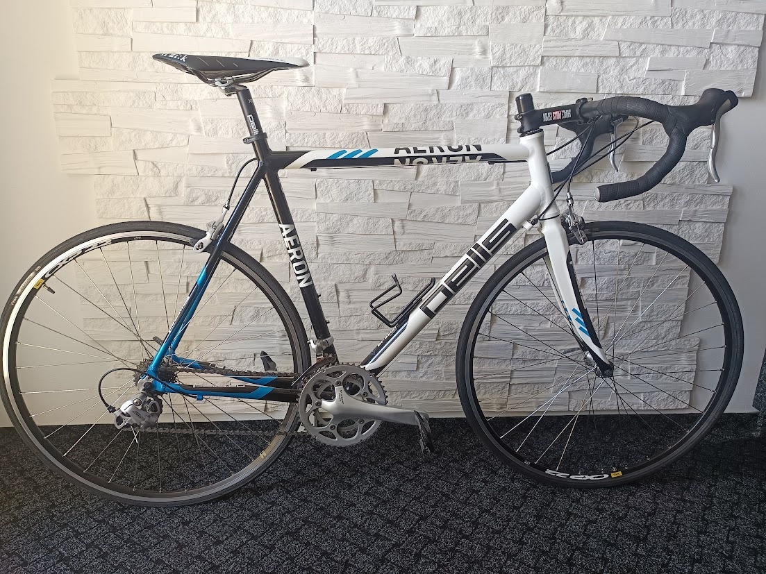 Téměř nejetá "silnička" PELLS AERON