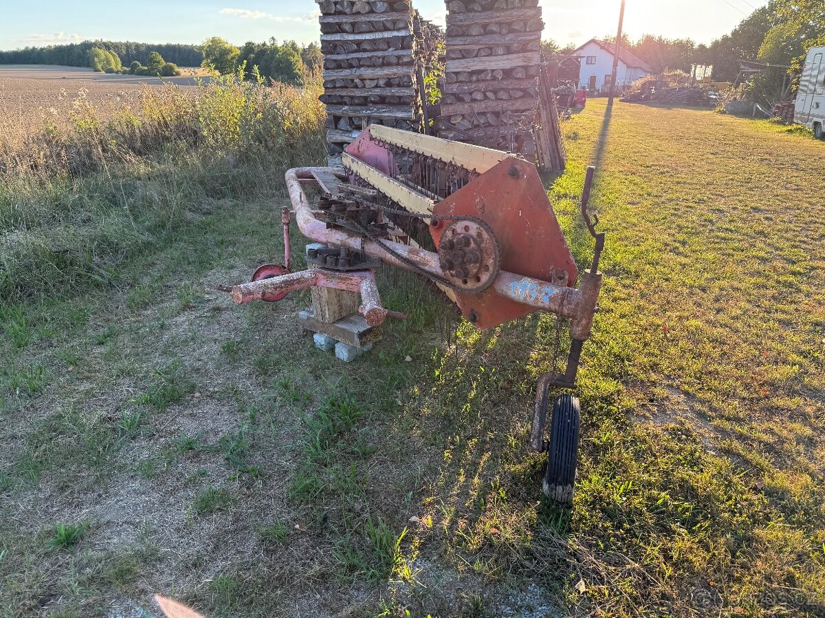 Obraceč-nahrabovač OSP2