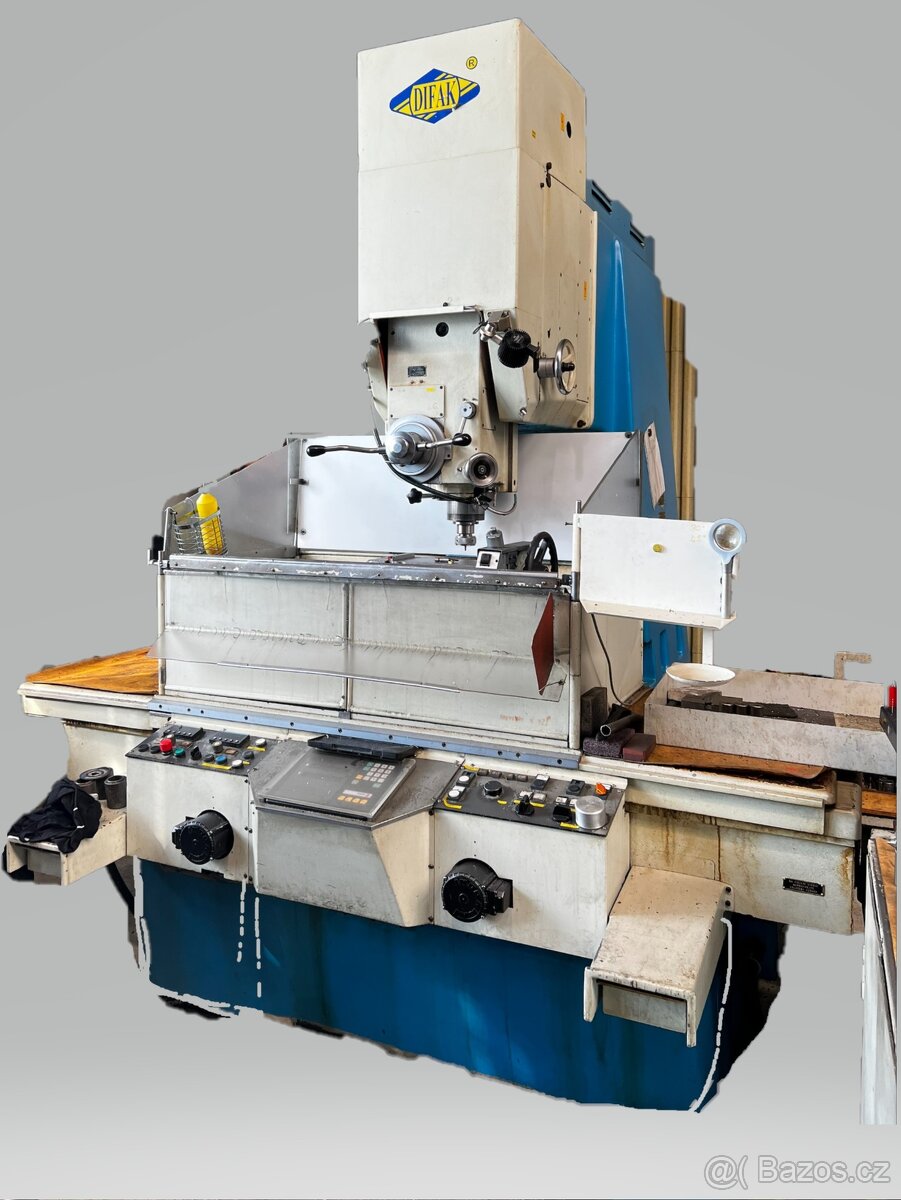 Vertikální vyvrtávačka Stanko 2D450