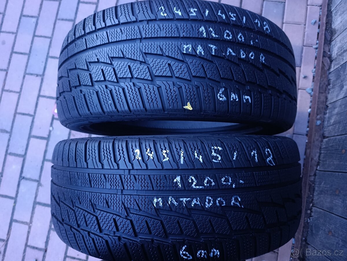 245/45/18 zimní 2 kusy