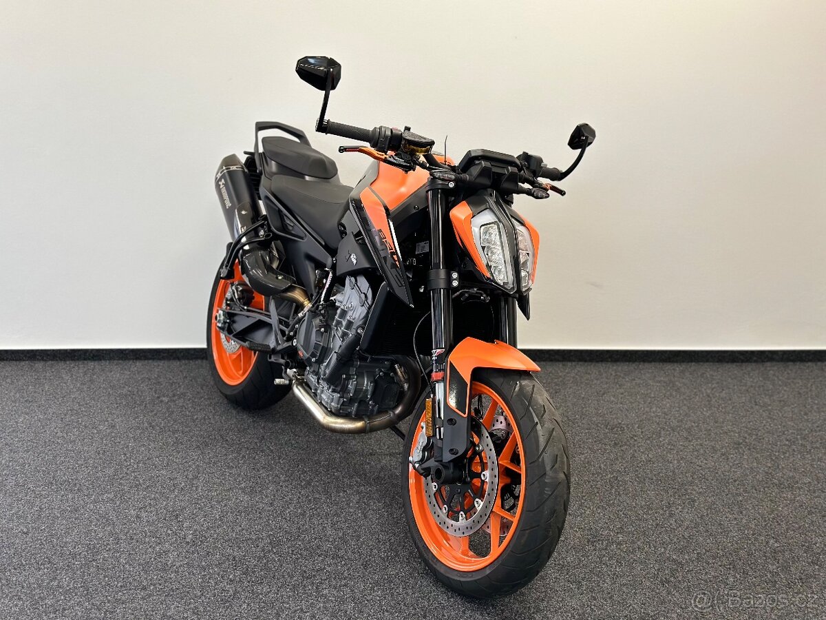 KTM Duke 890