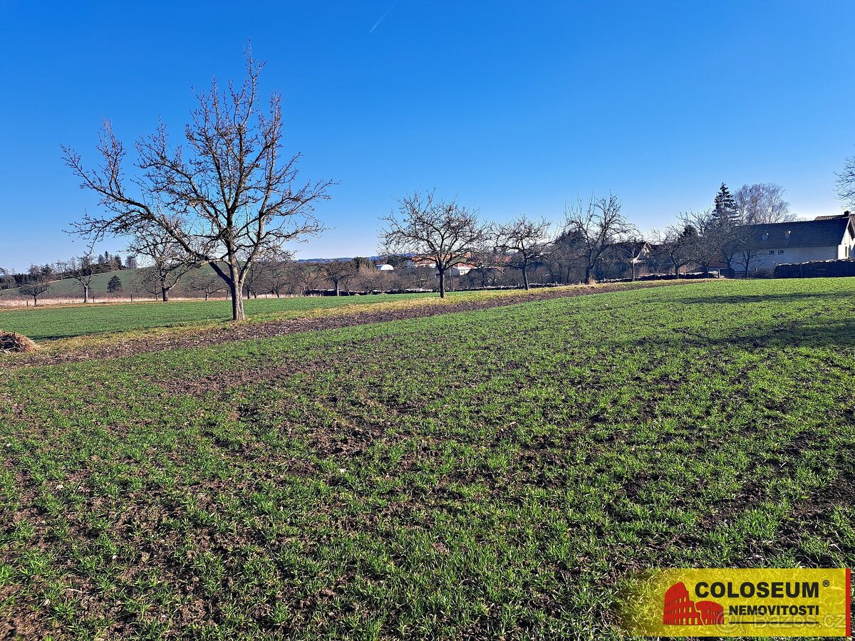 Štěchov, stavební rezerva, 4 979 m2 – pozemek
