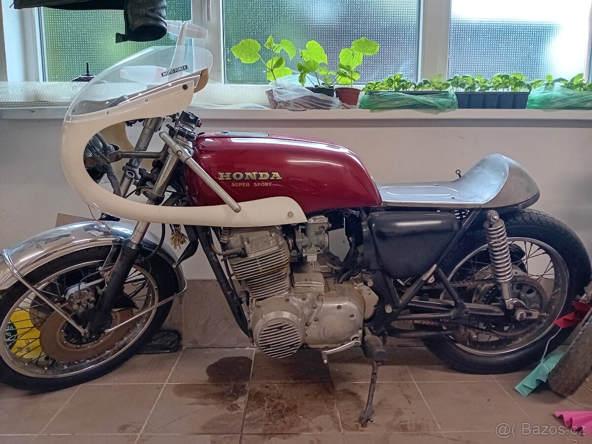 Honda cb 750