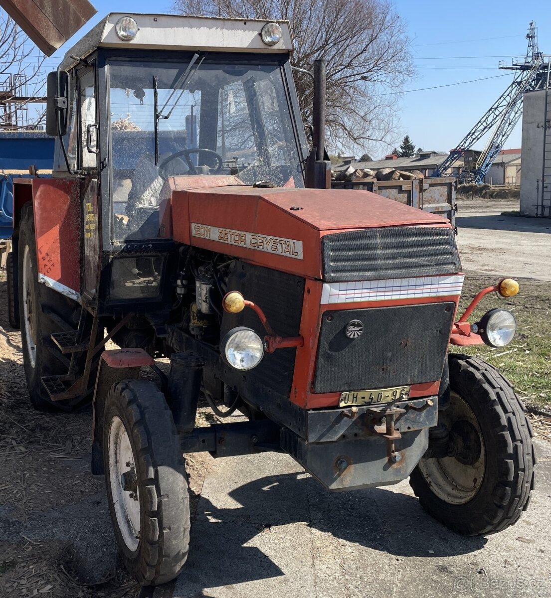 traktor Zetor Crystal 12011