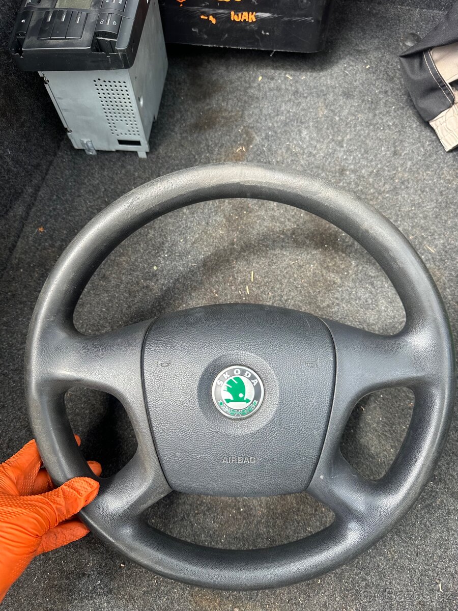 Volant Škoda Octavia 2
