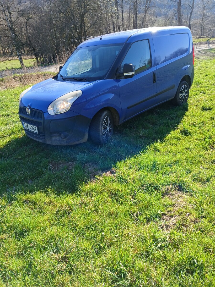 Prodám fiat doblo