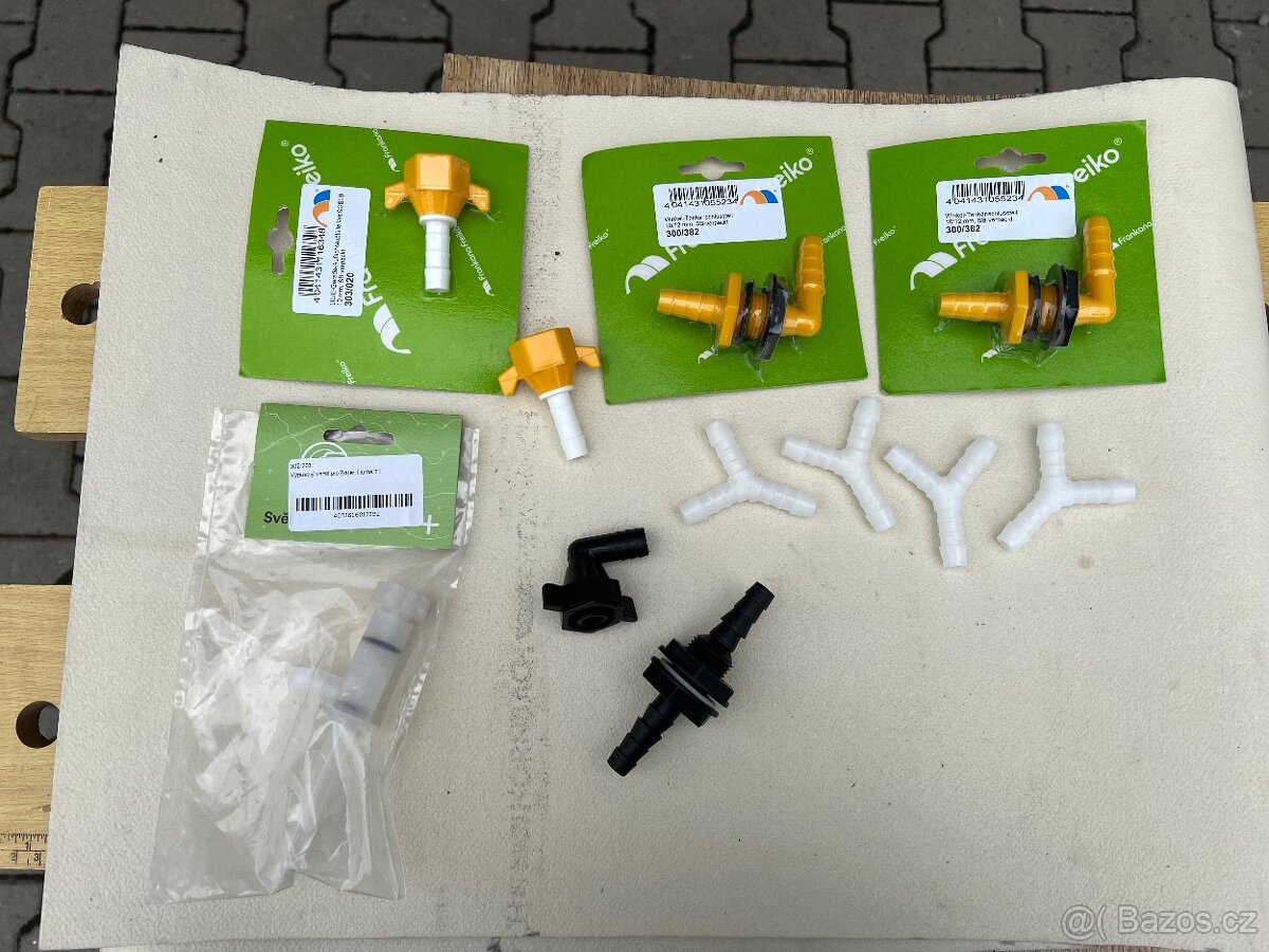 Příslušenství k vodoinstalaci pro obytná vozidla / karavany
