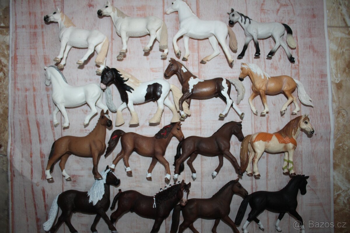 Figurky koní Schleich 4