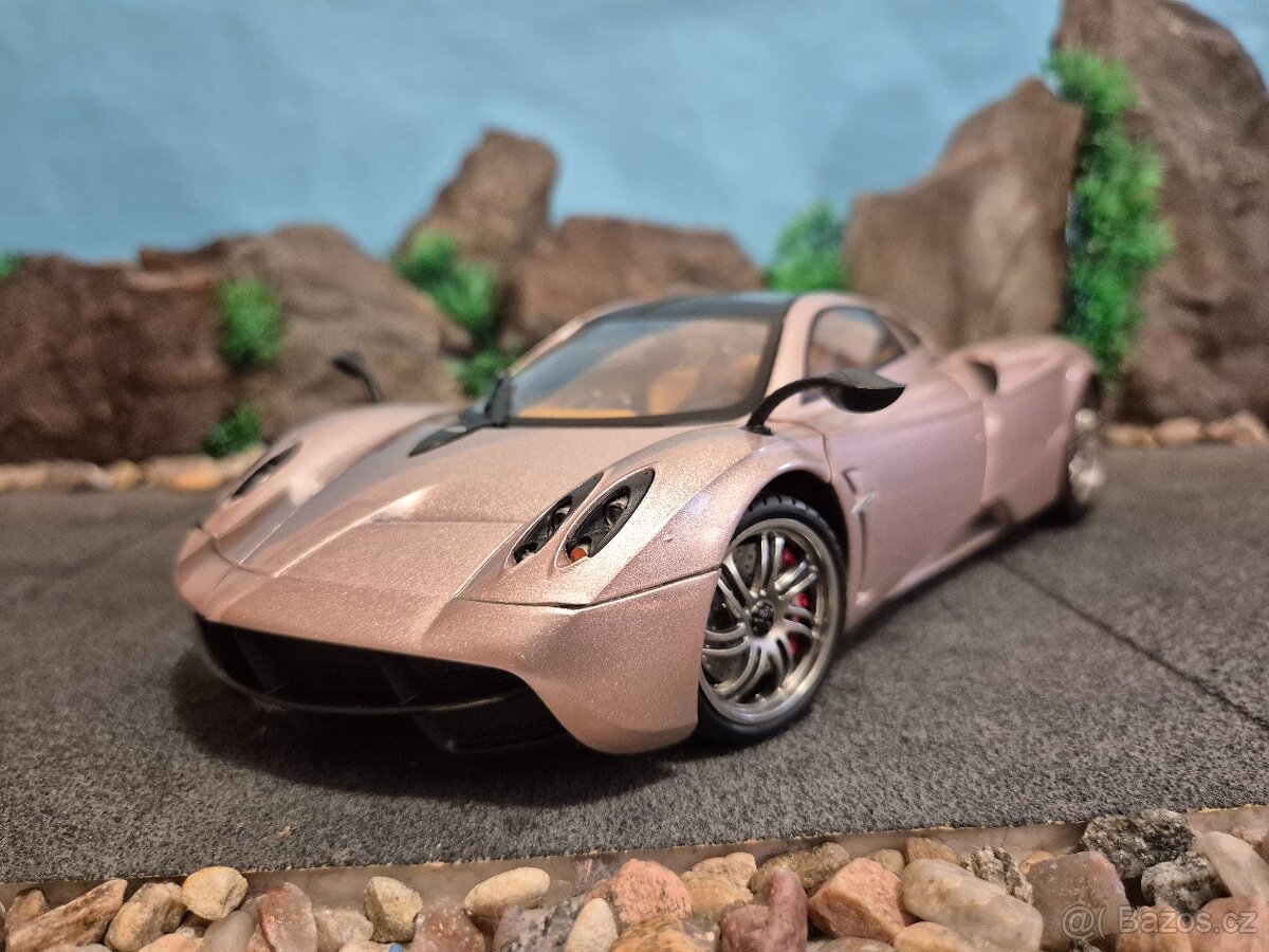Prodám model 1:18 Pagani Huayra
