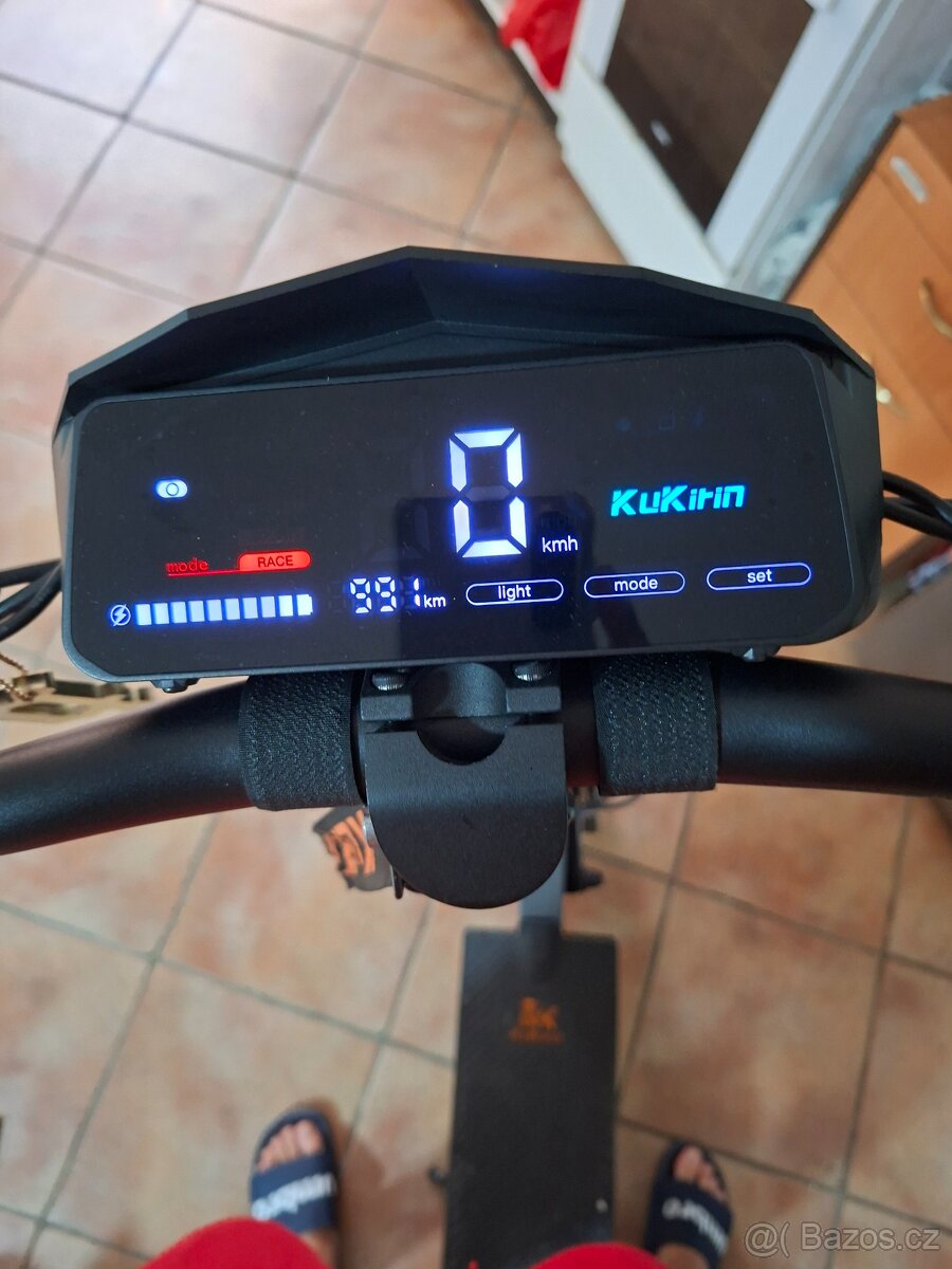 Kukirin g2