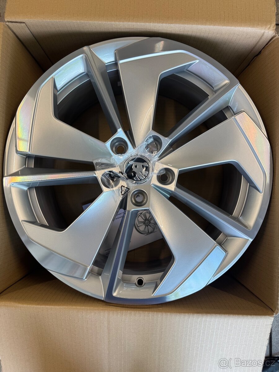 Alu kola 5x112 r18 Škoda Octavia 4 originál