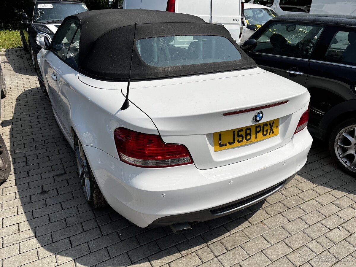 BMW E88 Cabrio 120d 2010 N47D20C 130kW Alpinweiss 300 M-Pake