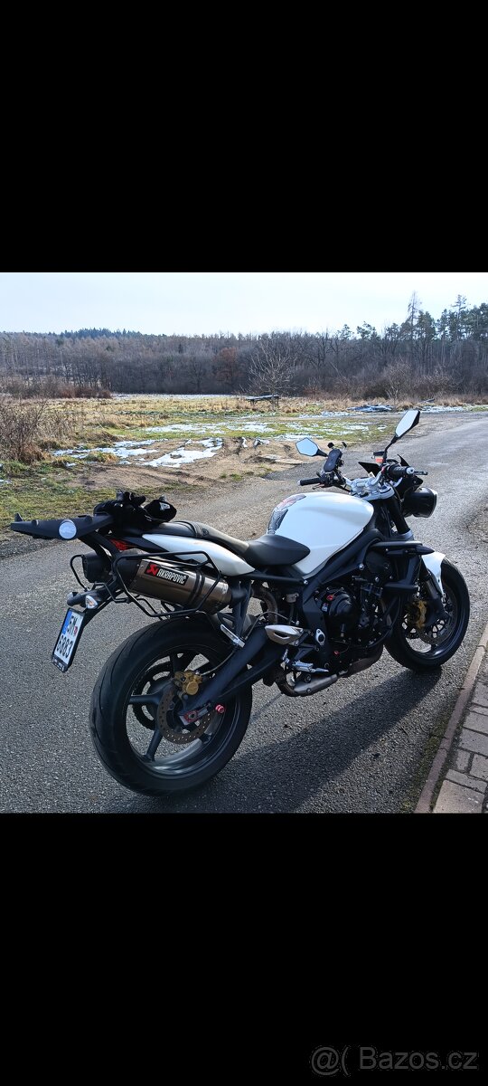 Triumph Street Triple 675R