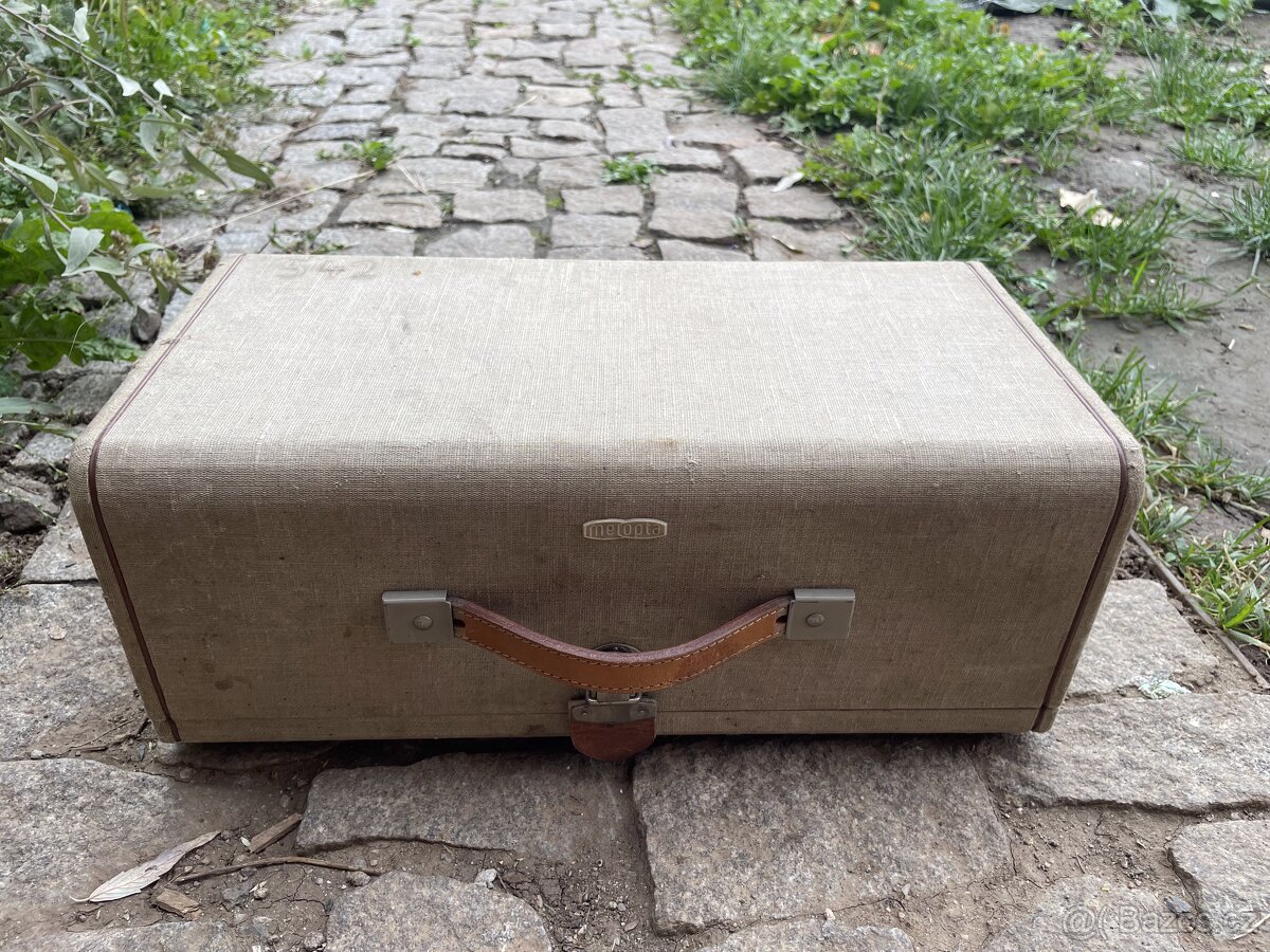 Meopta Typ 873/06 – střihačka a prohlížečka filmů 8 mm