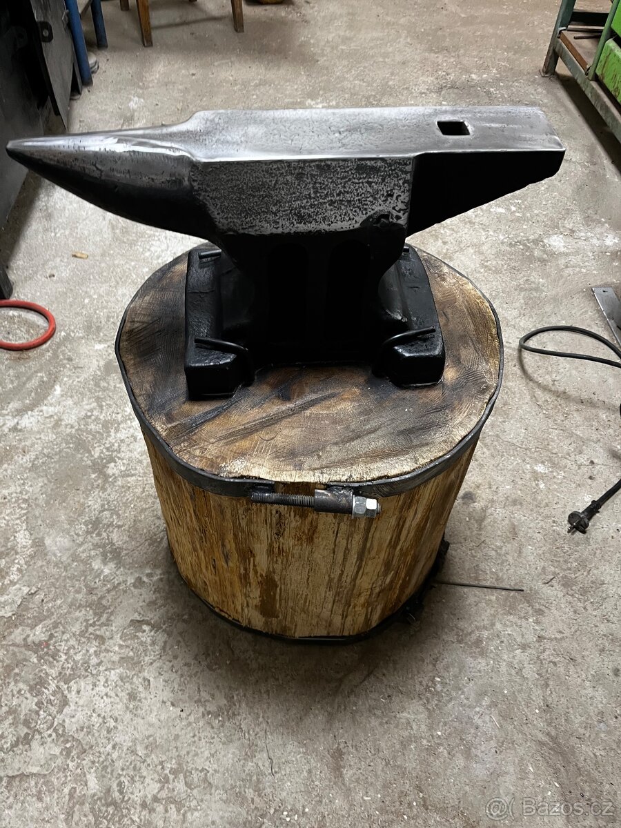 Kovadlina 50kg a kovarsky svwrak