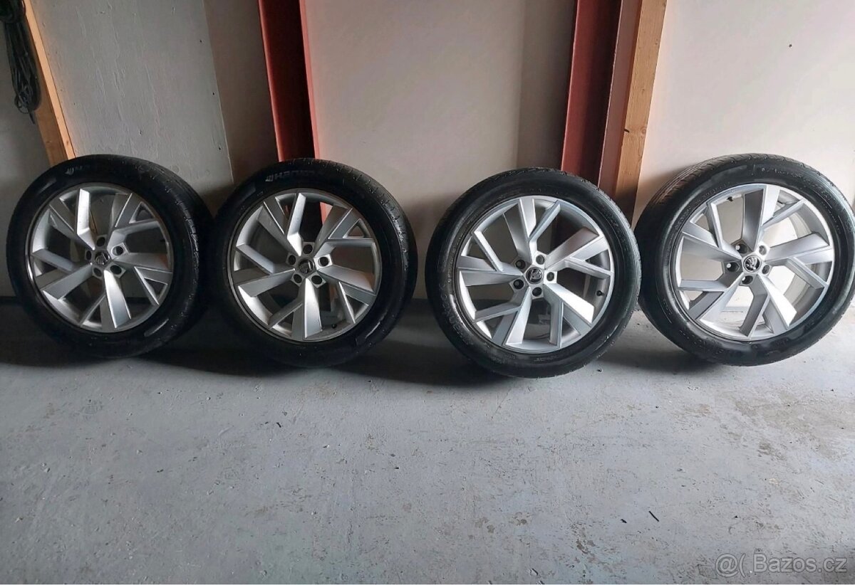 Prodám originální alu kola Škoda Triglav R19