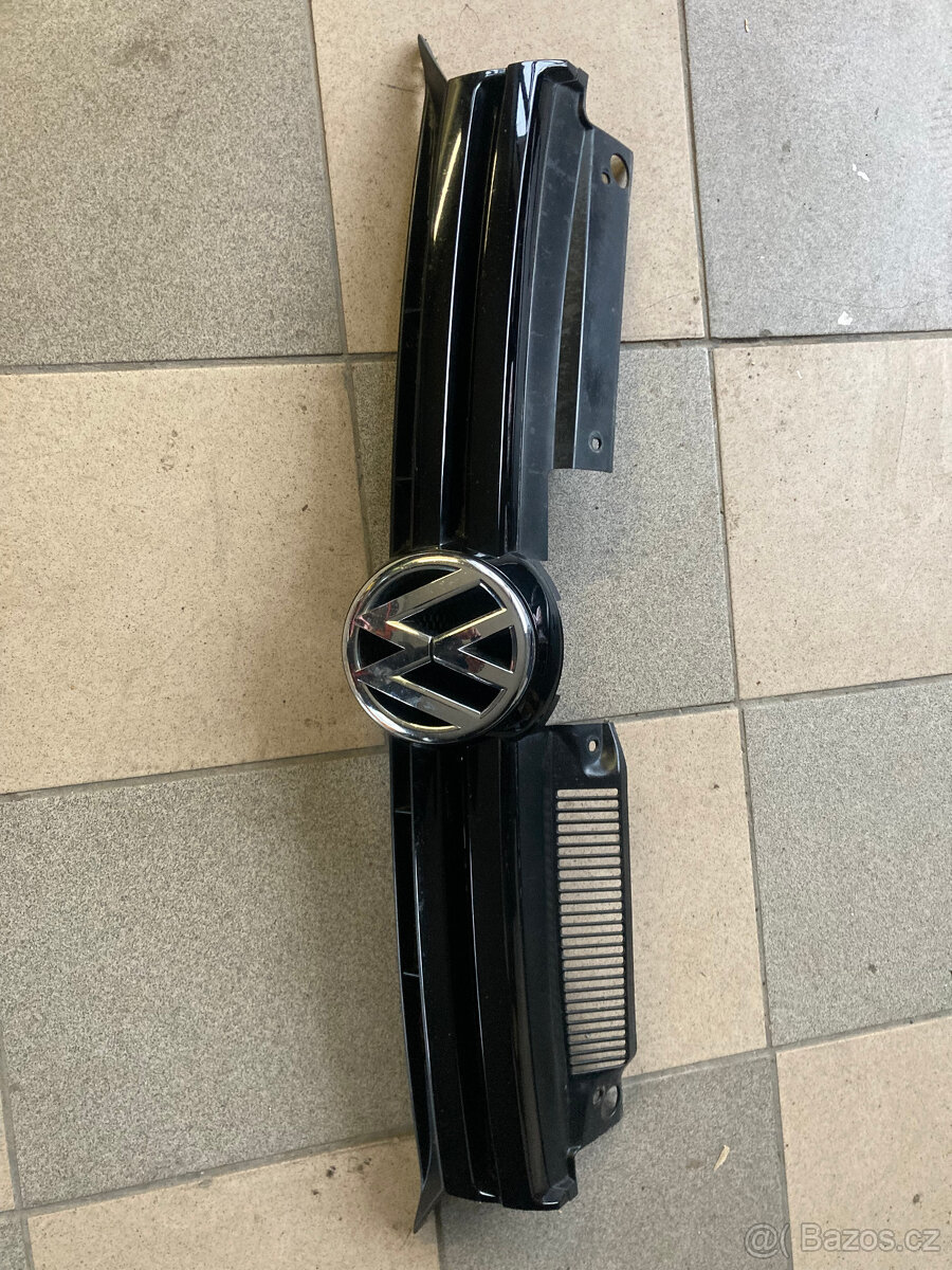 Vw Golf VI variant maska