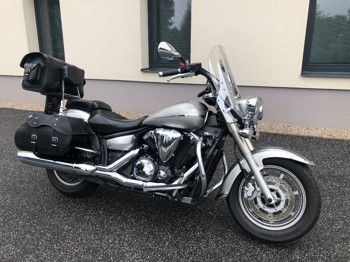 Yamaha XVS 1300 Midnightstar, původ ČR, perfektní stav