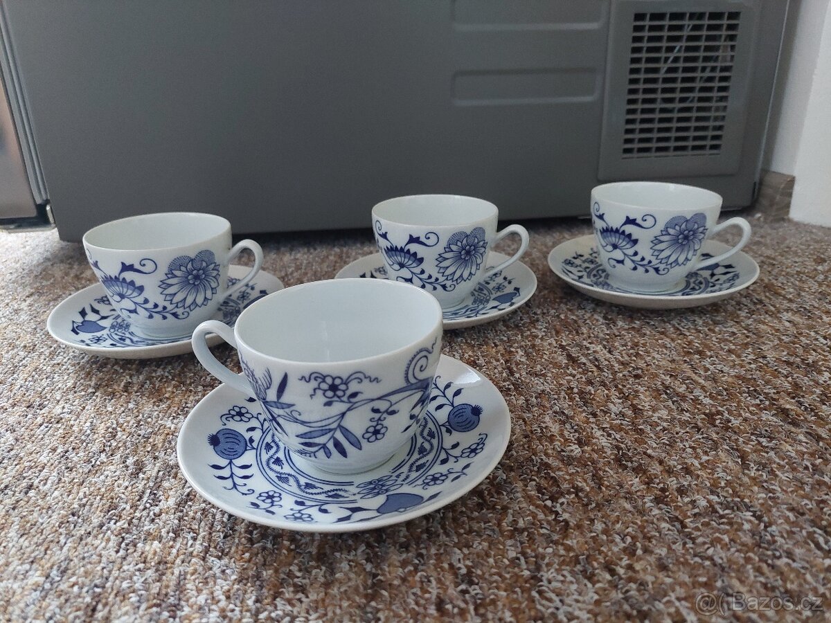 Sada šálků z cibuláku