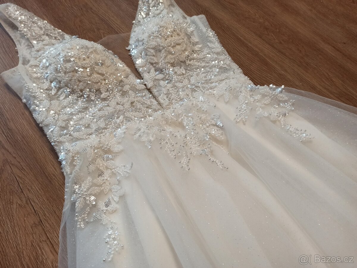 Svatební šaty 36/38