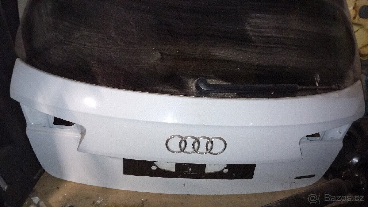 Audi A6 4G0 víko kufru, páté dveře, combi sedan
