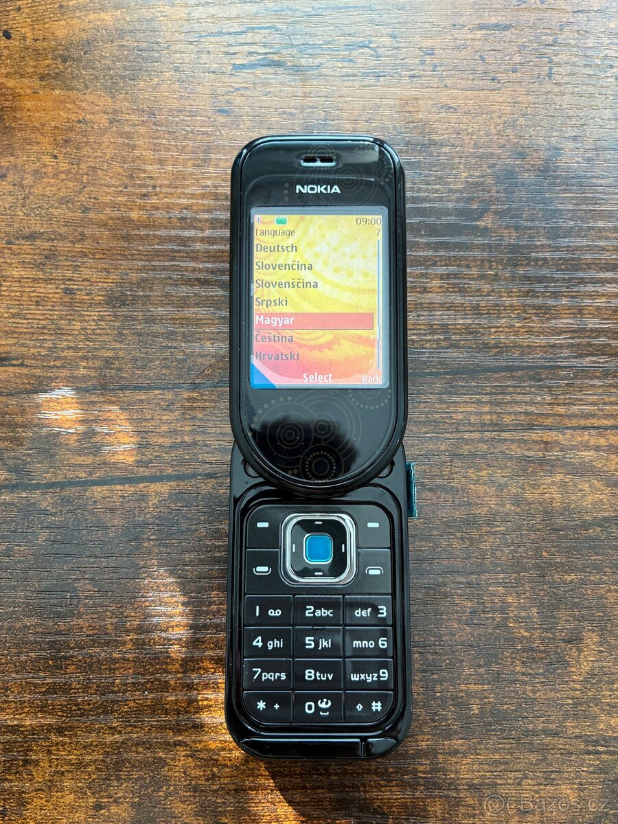 Prodám stylovou Nokii 7373 ve výborném stavu - černá