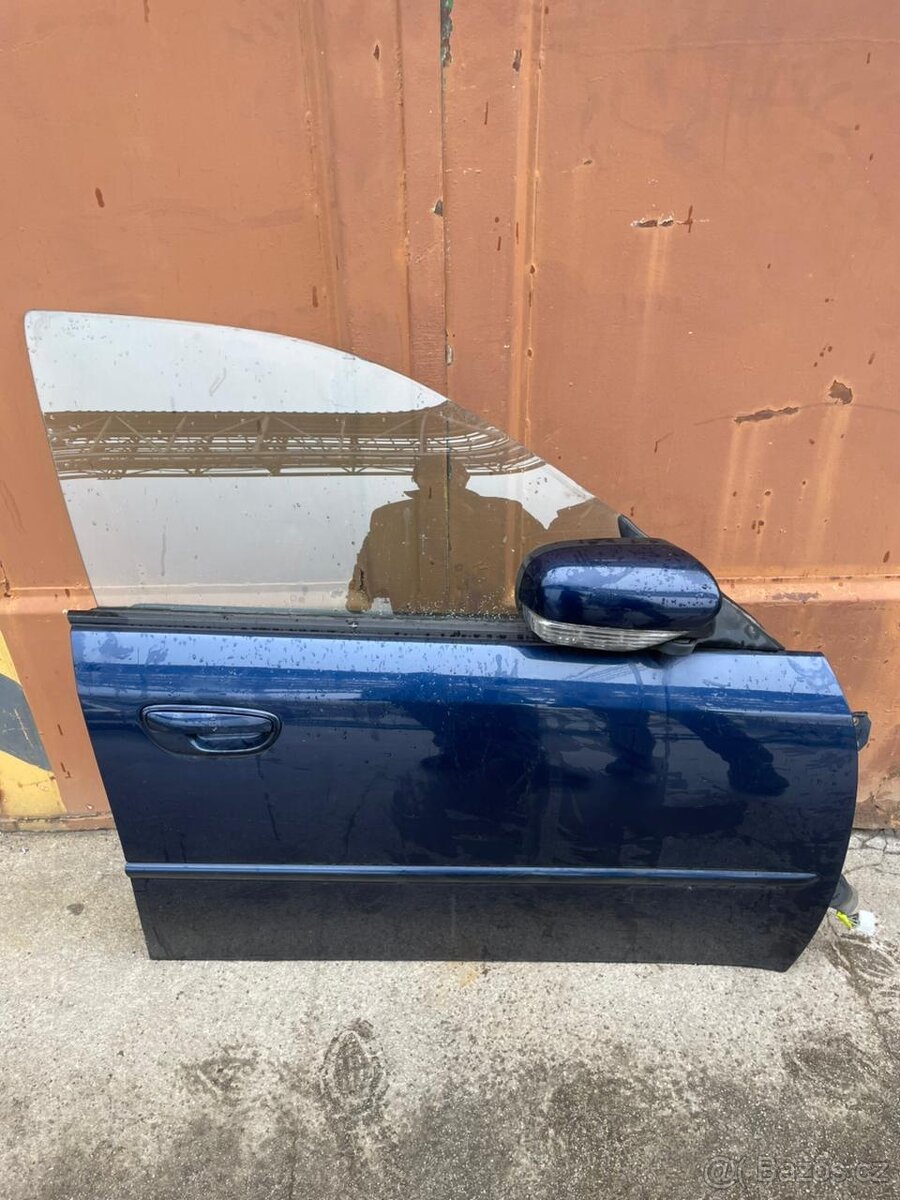 Subaru Outback 2007 přední právě dveře