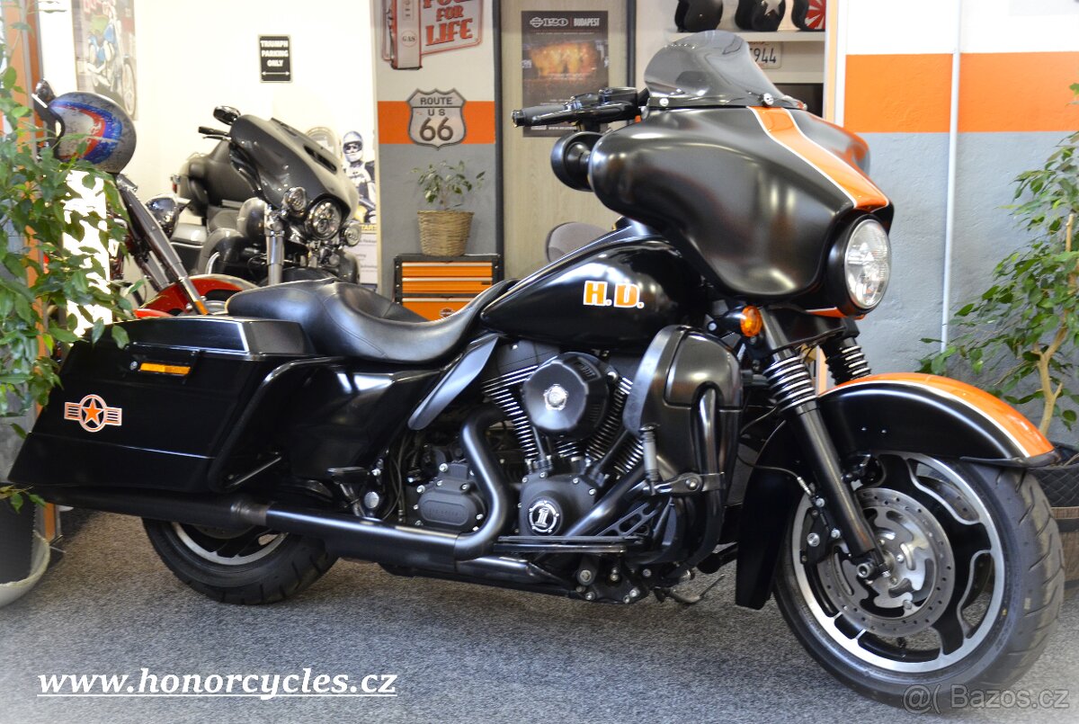 Harley Davidson FLHX Street Glide CZ původ