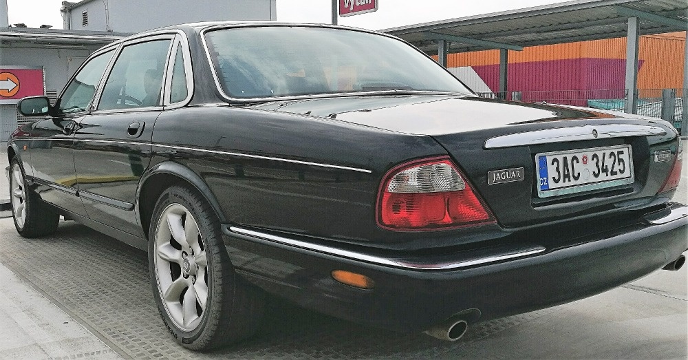 Jaguar XJ, 3.2 V8 EXECUTIVE., 147 000km